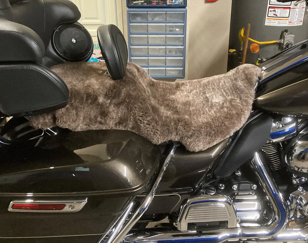 Full Pelt without Straps Sheepskin Buttpad™